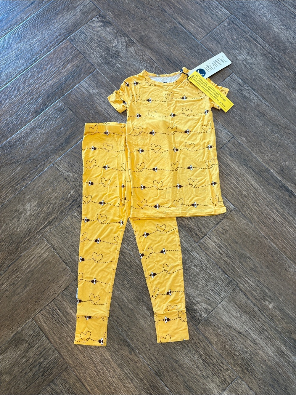 NWT Dreamiere Kids Yellow Bee Heart Pajama Set